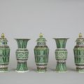 Ground-breaking display on garniture/vase sets on view at the Victoria & Albert Museum
