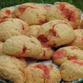 Cookies au chocolat blanc et fraises tagada