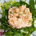 Salade de mon jardin dégustée avec un tartare de saumon.