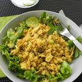 Salade de quinoa au poulet et au cari