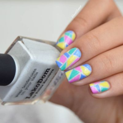 Nail Art Géométrique - piCture pOlish Nail Art Quarterly 2