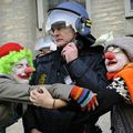 Les clowns, demain, remplaceront la police