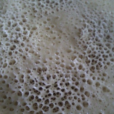 CREPES MILLES TROUS OU BEGHRIRS ET TOUR EN CUISINE