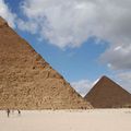 LES PYRAMIDES D'ÉGYPTE