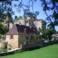 Ma découverte passionnante du Périgord... la Dordogne coule...