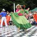  Colombie - Groupe de Musique et Danses Folkloriques U.I.S. de BUCARAMANGA