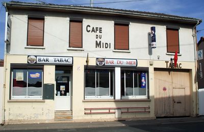 Café du Midi. Bar, Tabac, Presse, Rapido