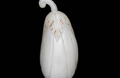 A small Mughal white jade (opium water) Cup. India, 17th Century & A carved jade Bowl. India, 18th century