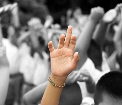 AU DIAPASON. Qu'on nous alarme, qu'on nous