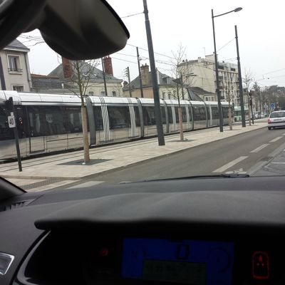 LE TRAMWAY 