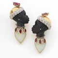 Paire de clips d'oreilles en profil de maures.