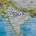 Tornade en Inde : plus d'une centaine de morts et des milliers de sans abri