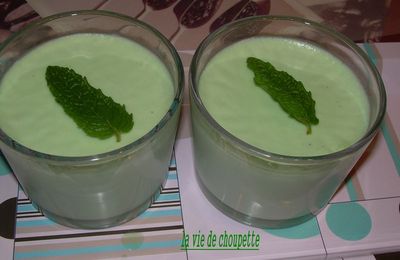 panna cotta à la menthe fraîche