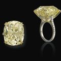 An important coloured diamond ring