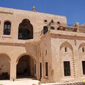 DANS UNE SUITE, A MARDIN