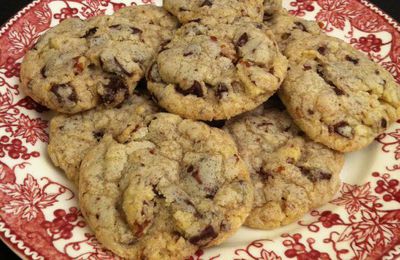 Cookies chocolat noir/noix de grenoble de " Laura Todd "