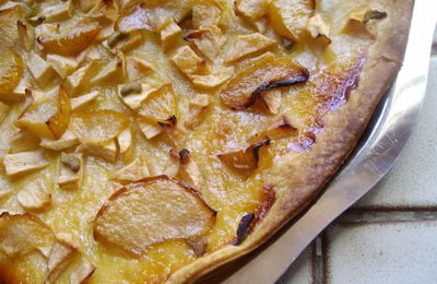 Tarte au sucre, pommes et prunes