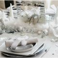 Ma table " La magie de Noël immaculée et argentée"