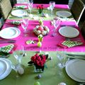 Ma table de Pâques en rose fuchsia et vert, pleine de peps