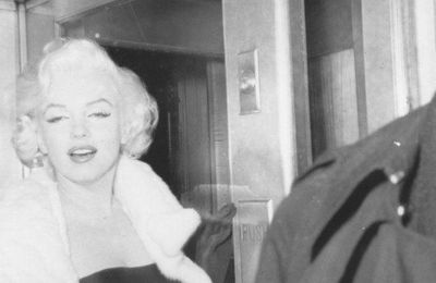 12/03/1955, New York - Marilyn au Harwyn Club