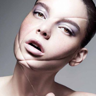  "W" by Liz Collins Hot Lips