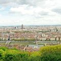 Pour le plaisir : vue panoramique de Lyon depuis la basilique Notre-Dame de Fourvière (Vierge noire)