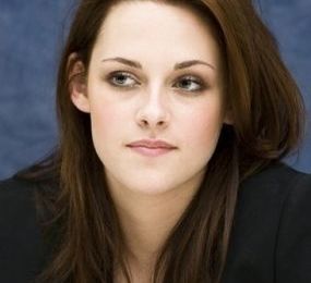 Kristen pour Adventureland