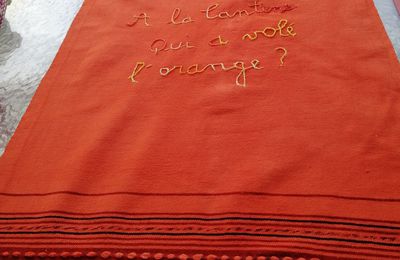 Broderie # Les interrogations de la Cantine ..