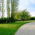 Le parc arboré avec une vue sur la vallée de Coulommiers