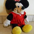 Cu290 : Peluche Minnie