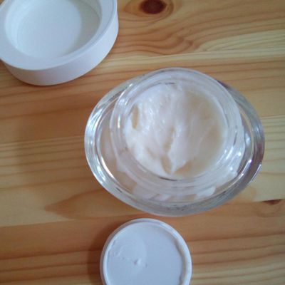 Beurre réparateur à la mûre sauvage