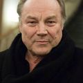 The Big Shoe: Klaus Maria Brandauer rejoint le casting 