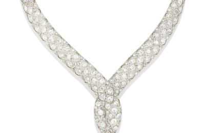 A diamond serpent necklace