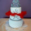 Wedding cake de princesse - glam and chic et plumes.