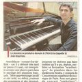 Le pianiste au piano ambulant est de retour .... pour la deuxième fois à la Chapelle Saint Jean de Château-Arnoux :
