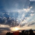 Nous sommes tous vivants et beaucoup plus heureux. Pourquoi pleurez-vous ?