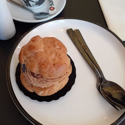 Le 10 Mai, au " Pétrin" 