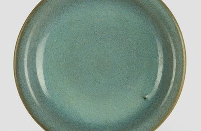 A lavender-glazed small Jun dish, Song-Yuan dynasty (1160-1368)