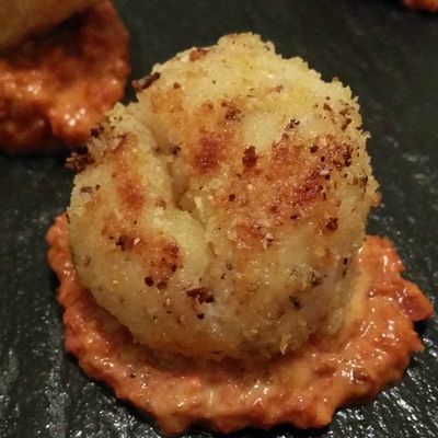 Saint-jacques croustillante sur crème de chorizo