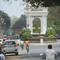 Rond-point à Pondicherry (Inde)