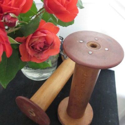 Bobines de filature anciennes - hauteur 21 cm... à vendre