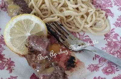 Brochettes de bœuf au lemon curd et aux pâtes maison à la Fourme de Montbrison