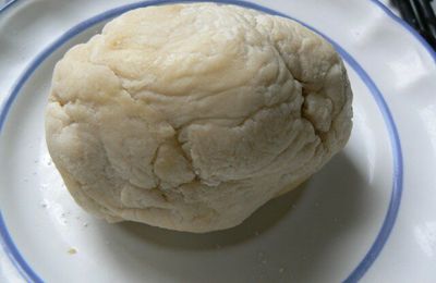 Pasta quebrada - Pâte brisée