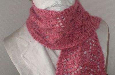 Branching Out Scarf -Nr 4 !