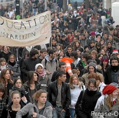 Manif. lycéenne lundi 15 décembre, 15h à Bretagne