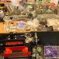 Paris : Cocaïne, cannabis, et ecstasy saisis chez un livreur «Uber shit» interpellé en flagrant délit